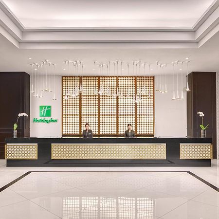 Holiday Inn & Suites Manila Galleria By Ihg Pasig City Zewnętrze zdjęcie