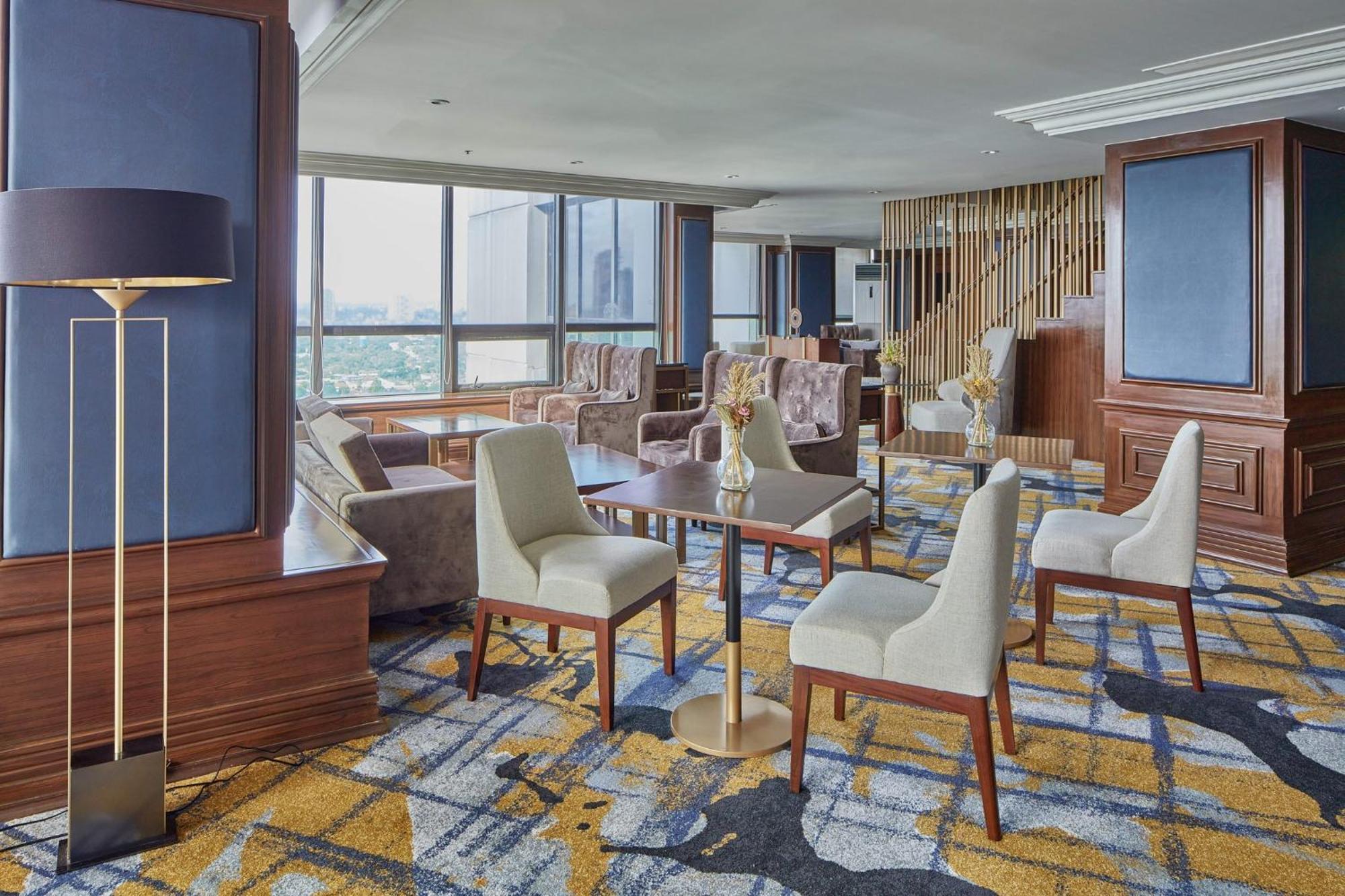 Holiday Inn & Suites Manila Galleria By Ihg Pasig City Zewnętrze zdjęcie