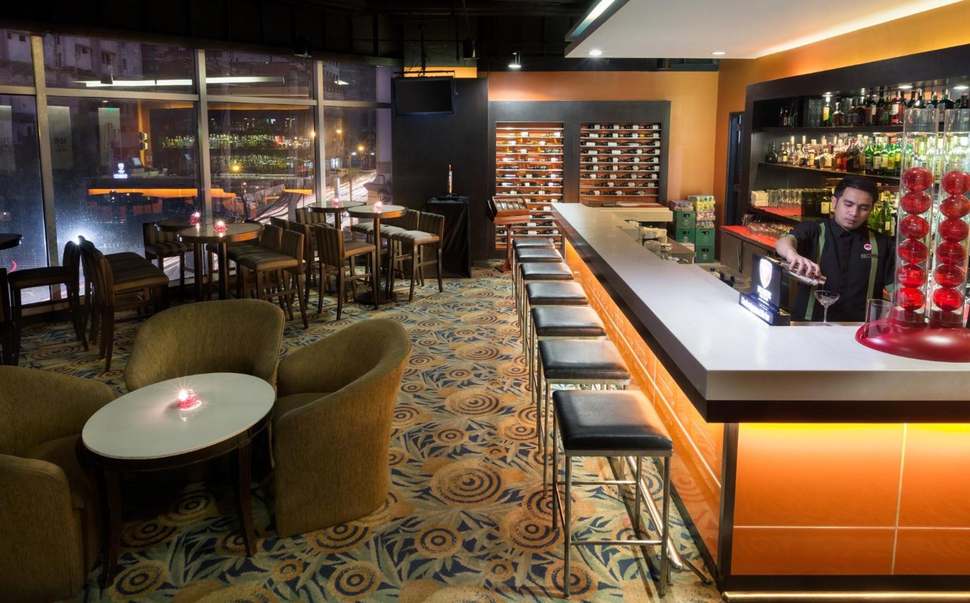 Holiday Inn & Suites Manila Galleria By Ihg Pasig City Zewnętrze zdjęcie