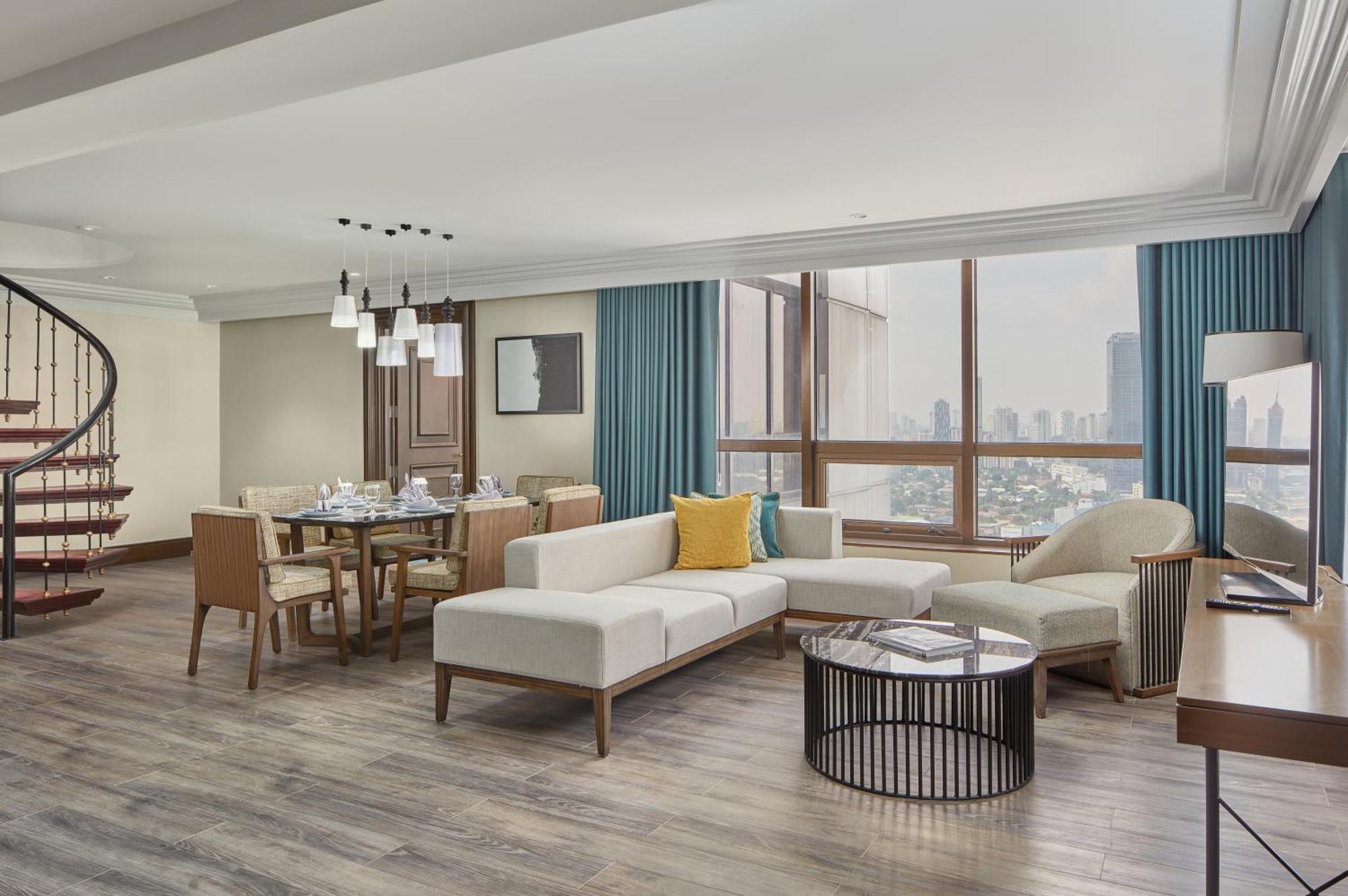 Holiday Inn & Suites Manila Galleria By Ihg Pasig City Zewnętrze zdjęcie