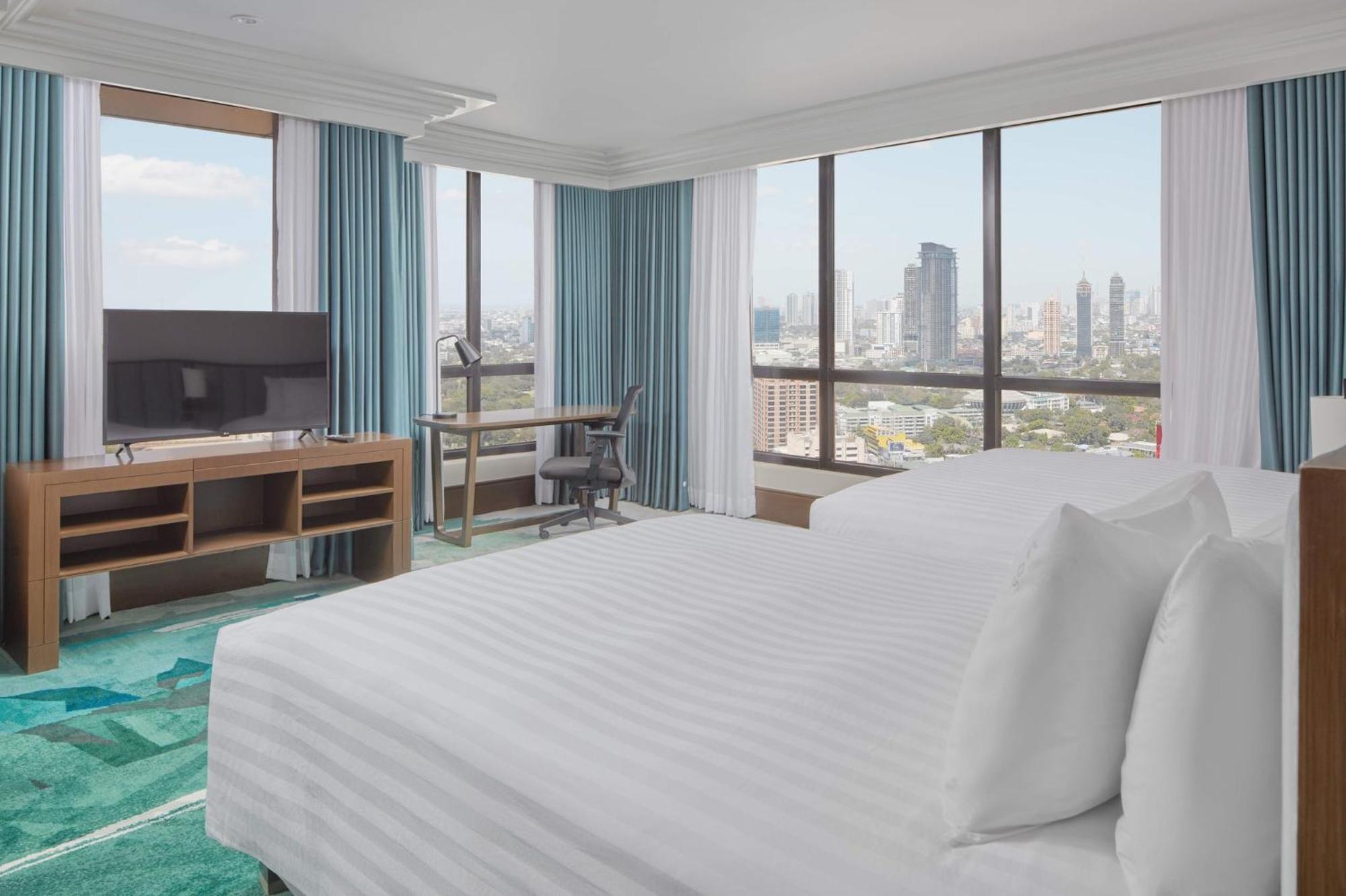 Holiday Inn & Suites Manila Galleria By Ihg Pasig City Zewnętrze zdjęcie