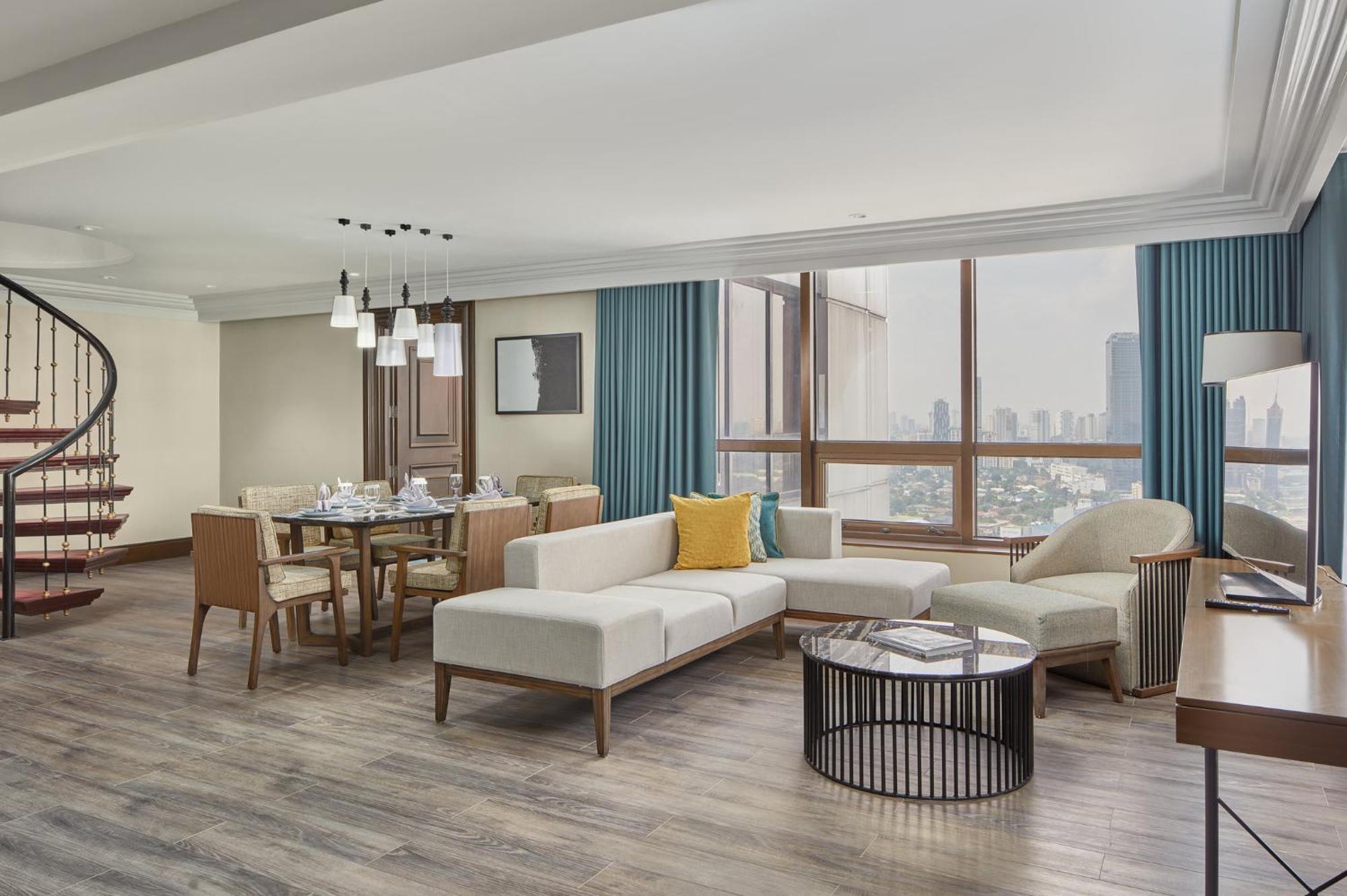 Holiday Inn & Suites Manila Galleria By Ihg Pasig City Zewnętrze zdjęcie